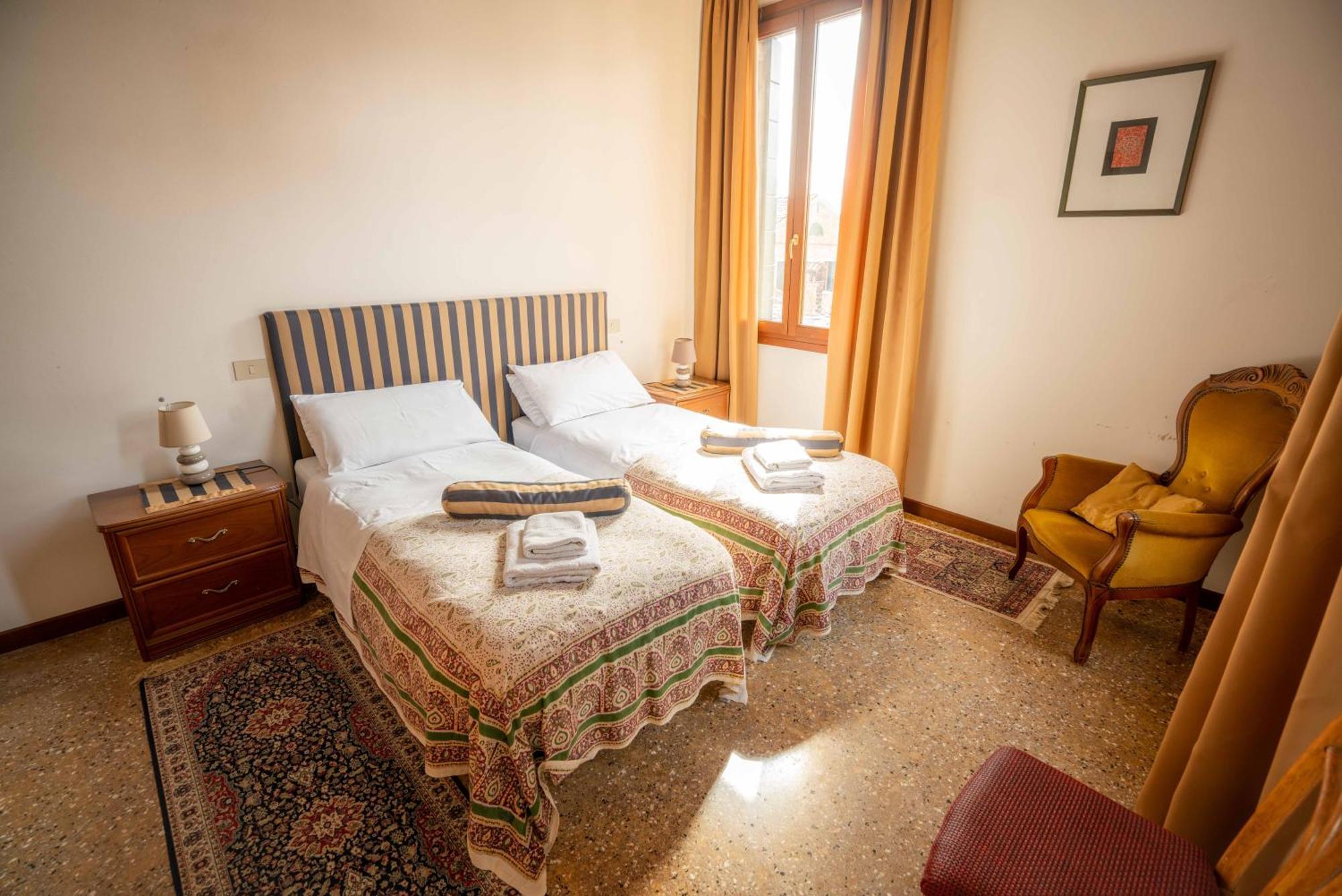 San Trovaso Apartamento Veneza