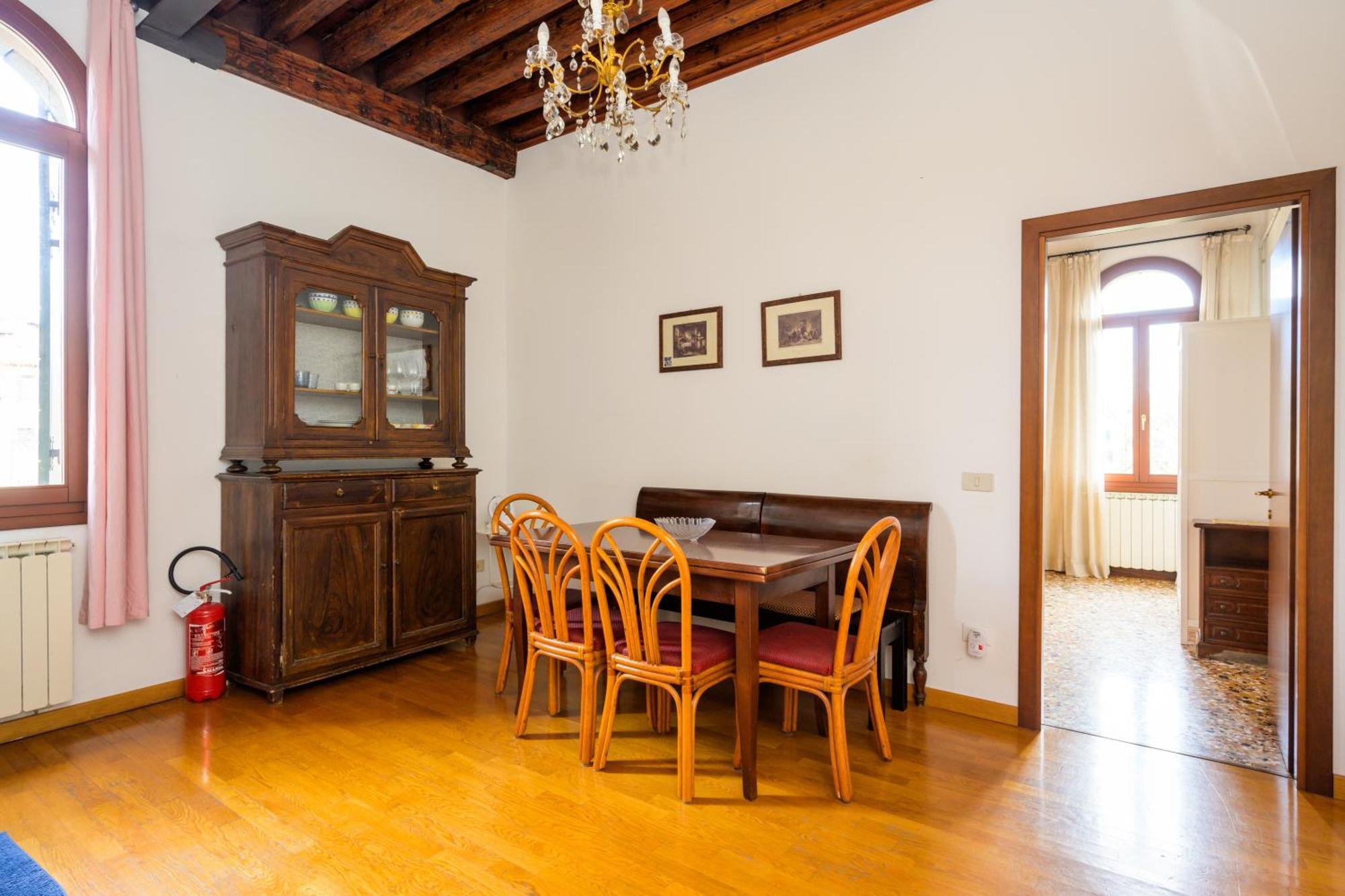 San Trovaso Apartamento Veneza