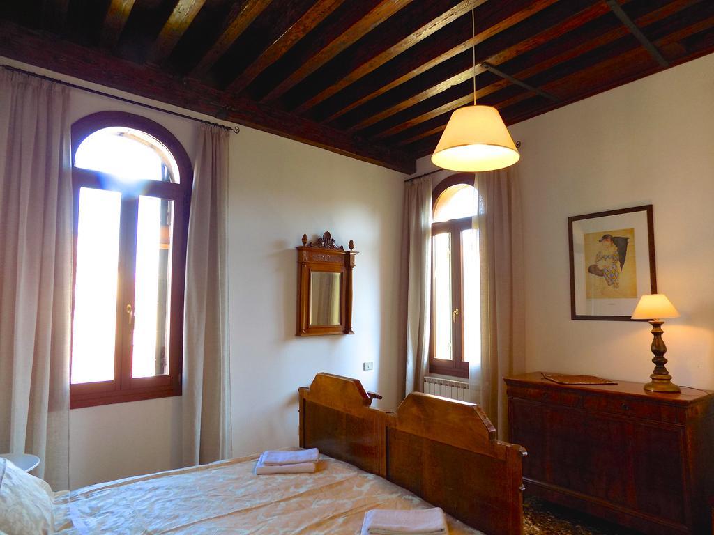 San Trovaso Apartamento Veneza